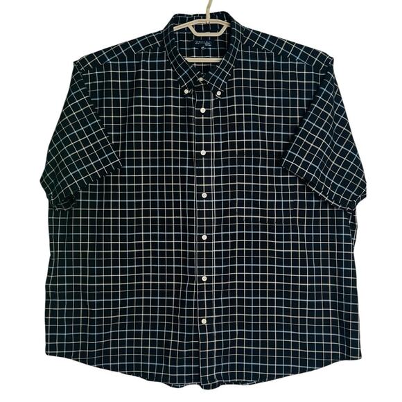 ST. JOHN'S BAY Mens Shirt 3XL IRON FREE Navy White Check Short Sleeve Button - Picture 1 of 7